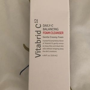 Vitabrid C12 Foam Cleanser